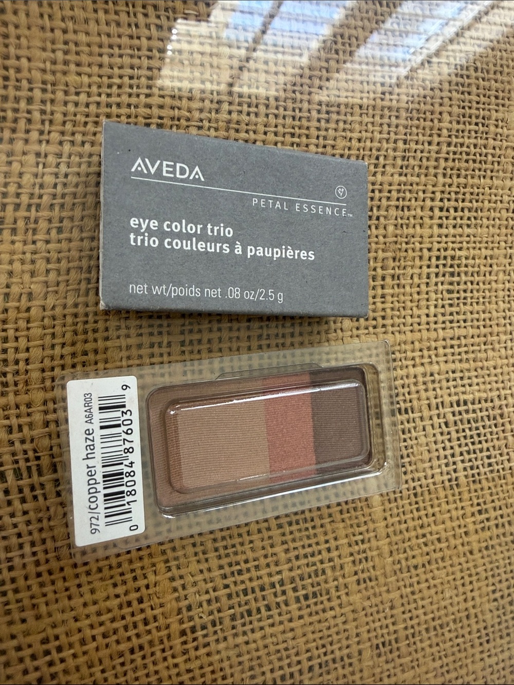 New Aveda eye color trio petal essence eyeshadow in copper haze